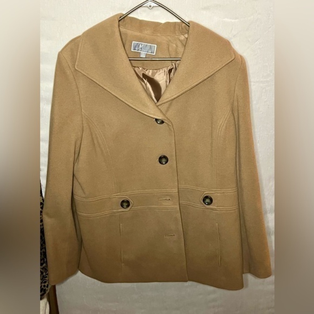 Tan Coat, Women’s XL, JM Collection, NWOT